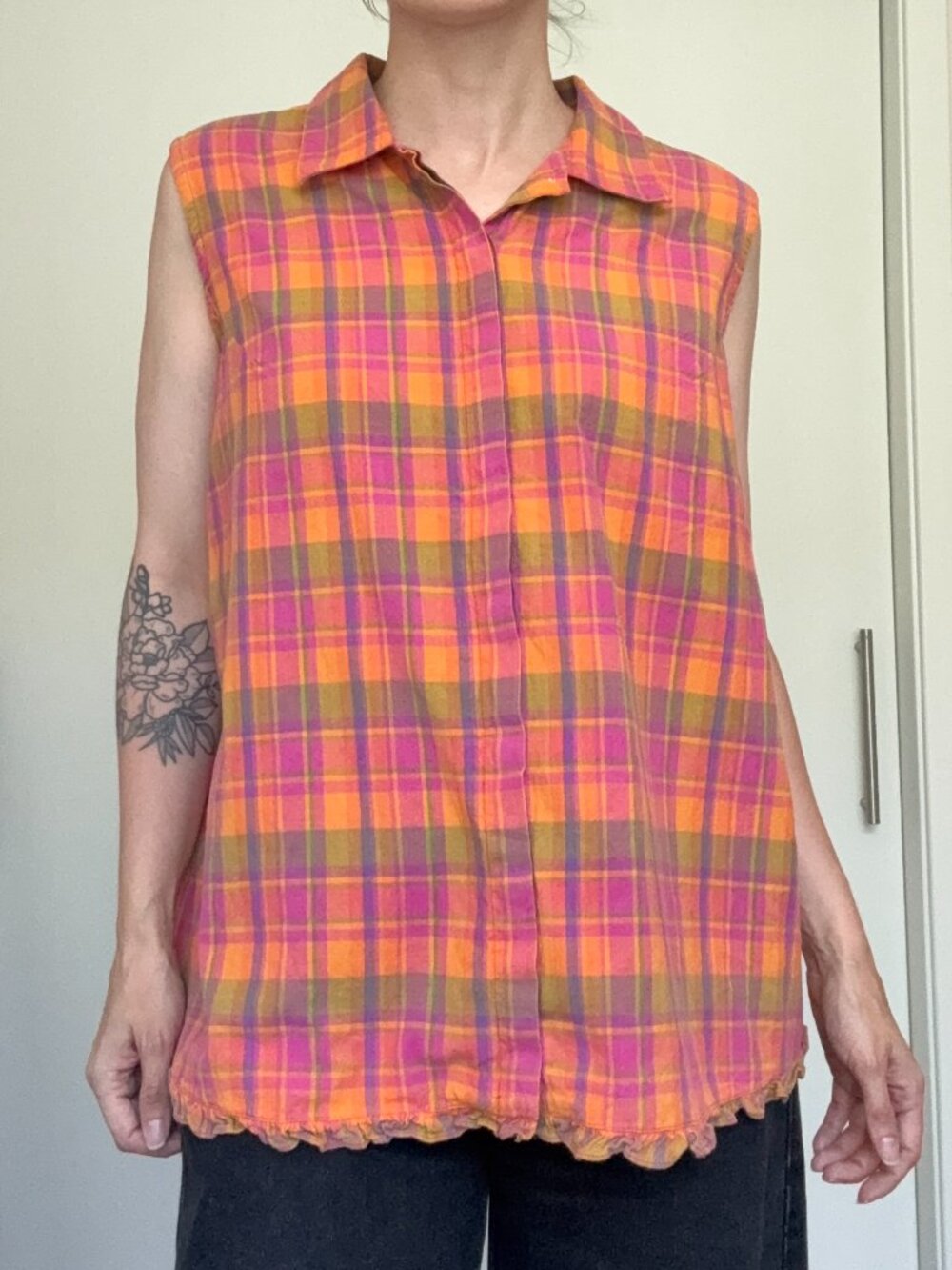 Bright Plaid Sleeveless Button Front Blouse Ruffle Hem Top